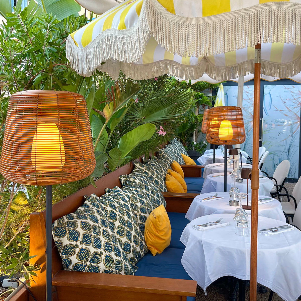 Design-Stehlampe aus Polyrattan-Draht für den Außenbereich, weiße LED TALL BOHEME H150cm E27-Sockel