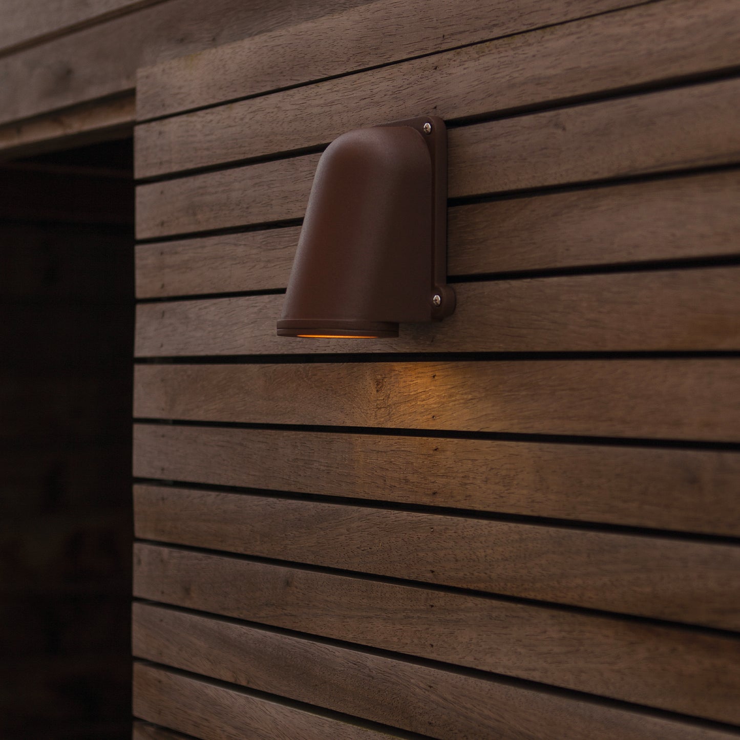 Applique murale d'extérieur sur secteur ANCOR aluminium corten culot GU10 H14,6cm