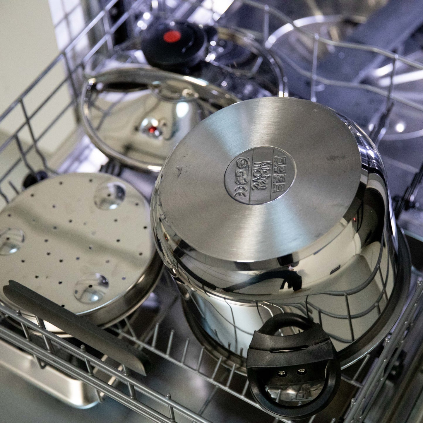 Autocuiseur cocotte minute à étrier Ø24cm 8L CLASSIQUE en acier Inox avec panier cuisson - REDDECO.com