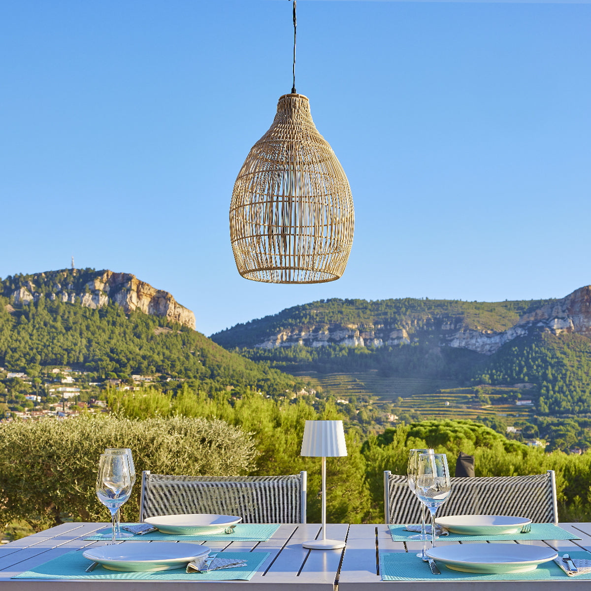 Natürliche böhmische Solar-Hängelampe im geflochtenen Flechtstil warmweiße LED HOLIDAY H42cm