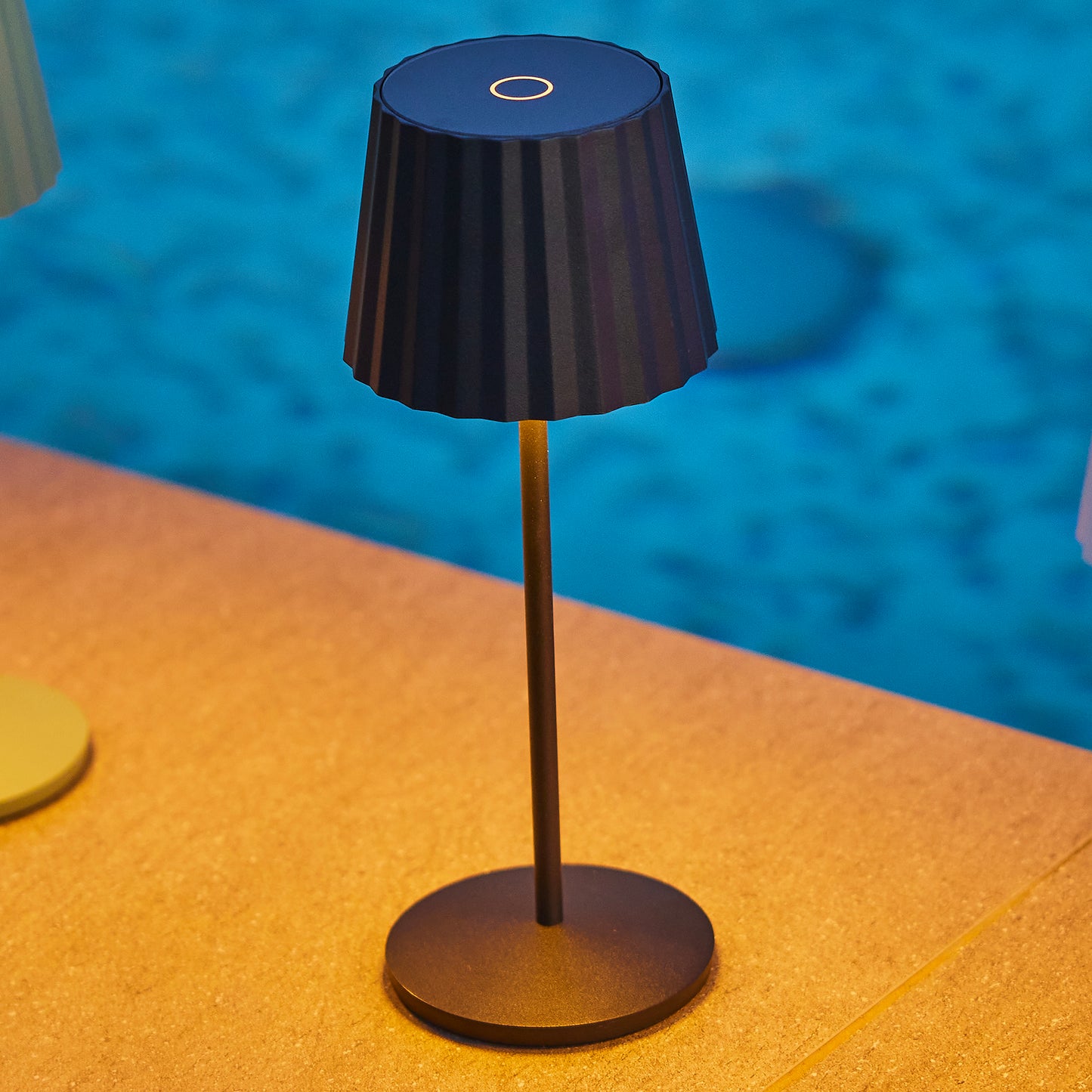 Kabellose warmweiße LED-Tischlampe ABBY BLACK H30cm