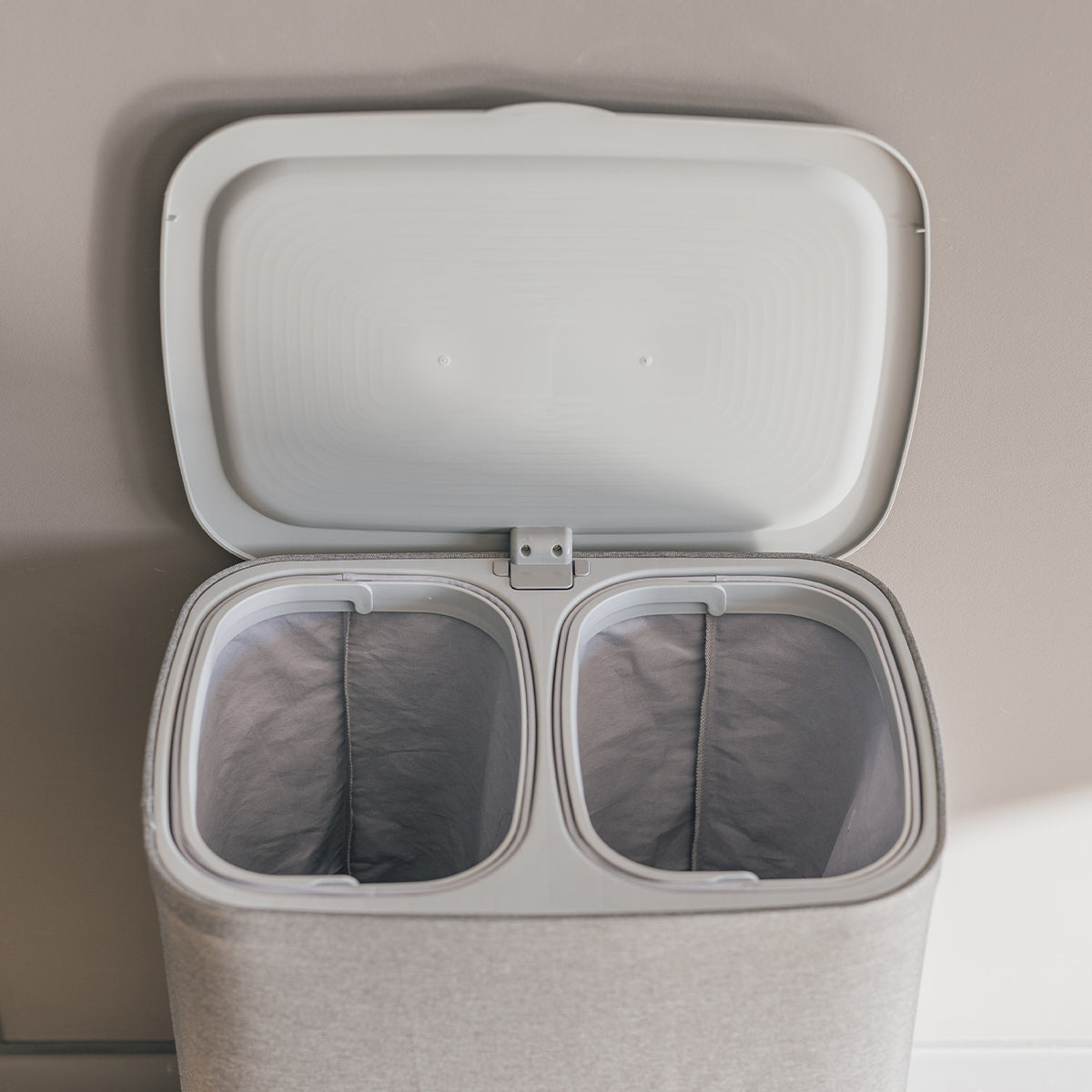 Simple Houseware Panier à Linge Double Gris – Avec Couvercle Et 2 Sacs Amovibles