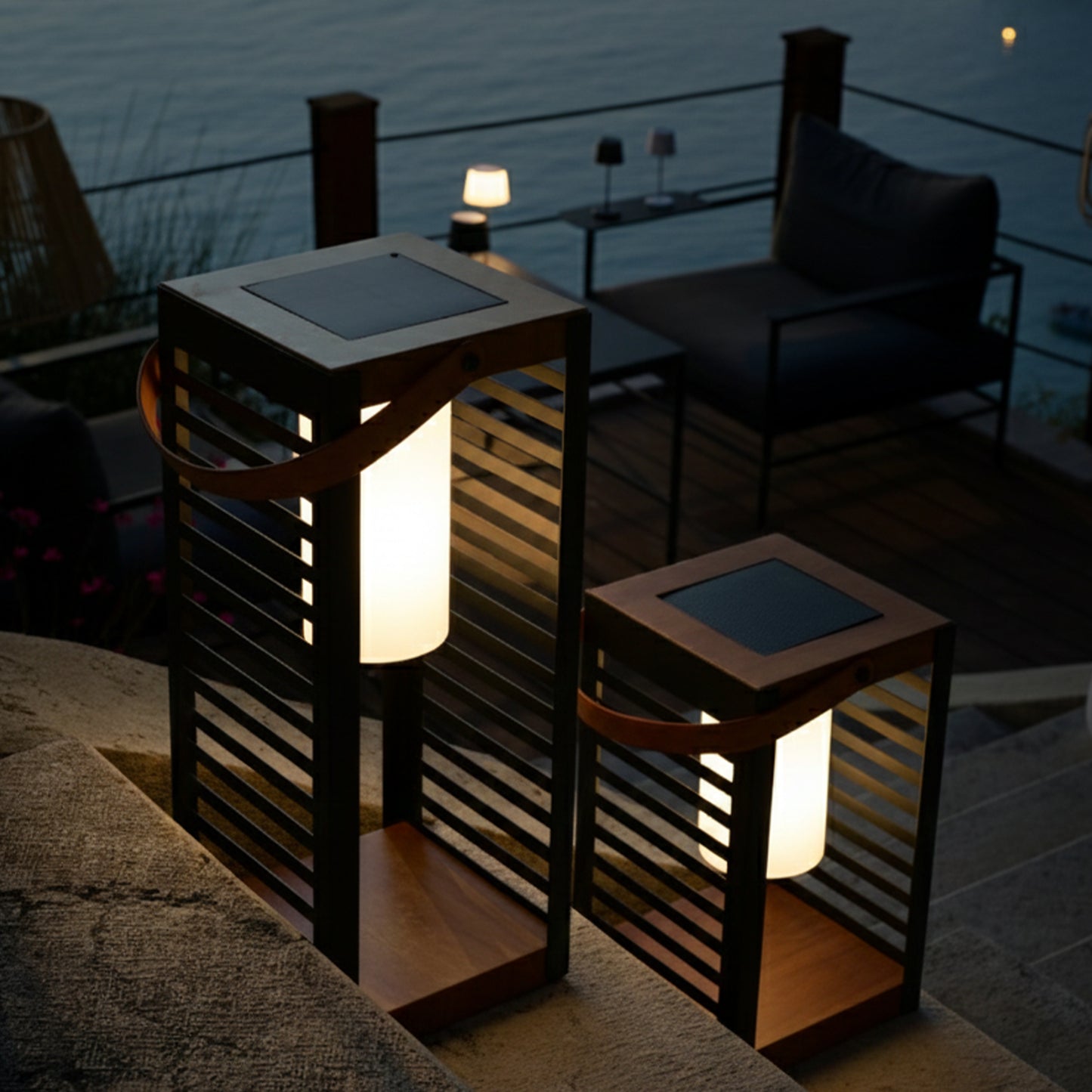 Lanterne solaire décorative avec base LED solaire rechargeable LED blanc chaud FERIAN TALL H50cm