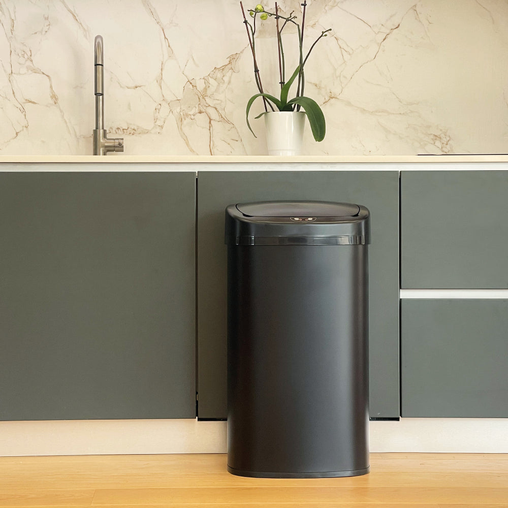 Automatic kitchen bin 68L MAJESTIC large capacity Matt black in stainless steel with strapping
