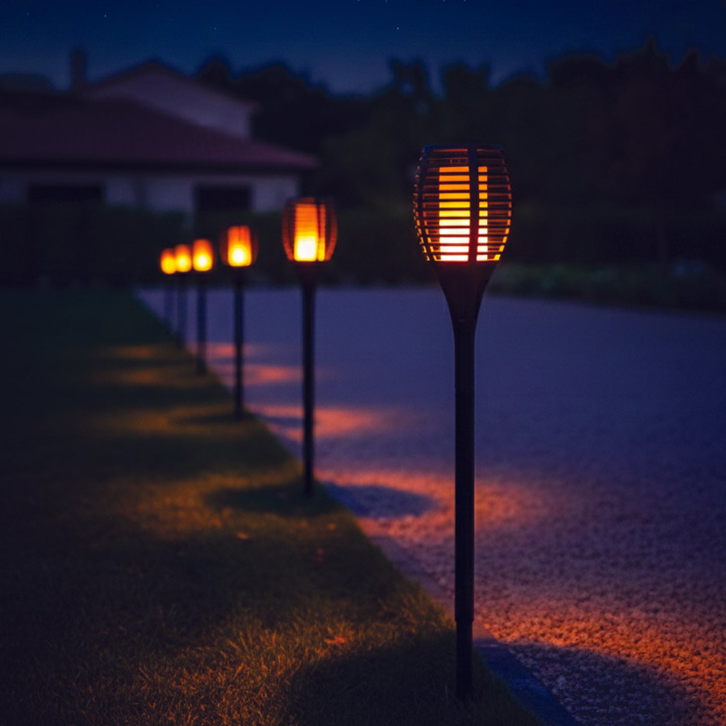 Lot de 4 mini torches solaires effet flamme LED blanc chaud 4x MINI MAITY SUN H70cm