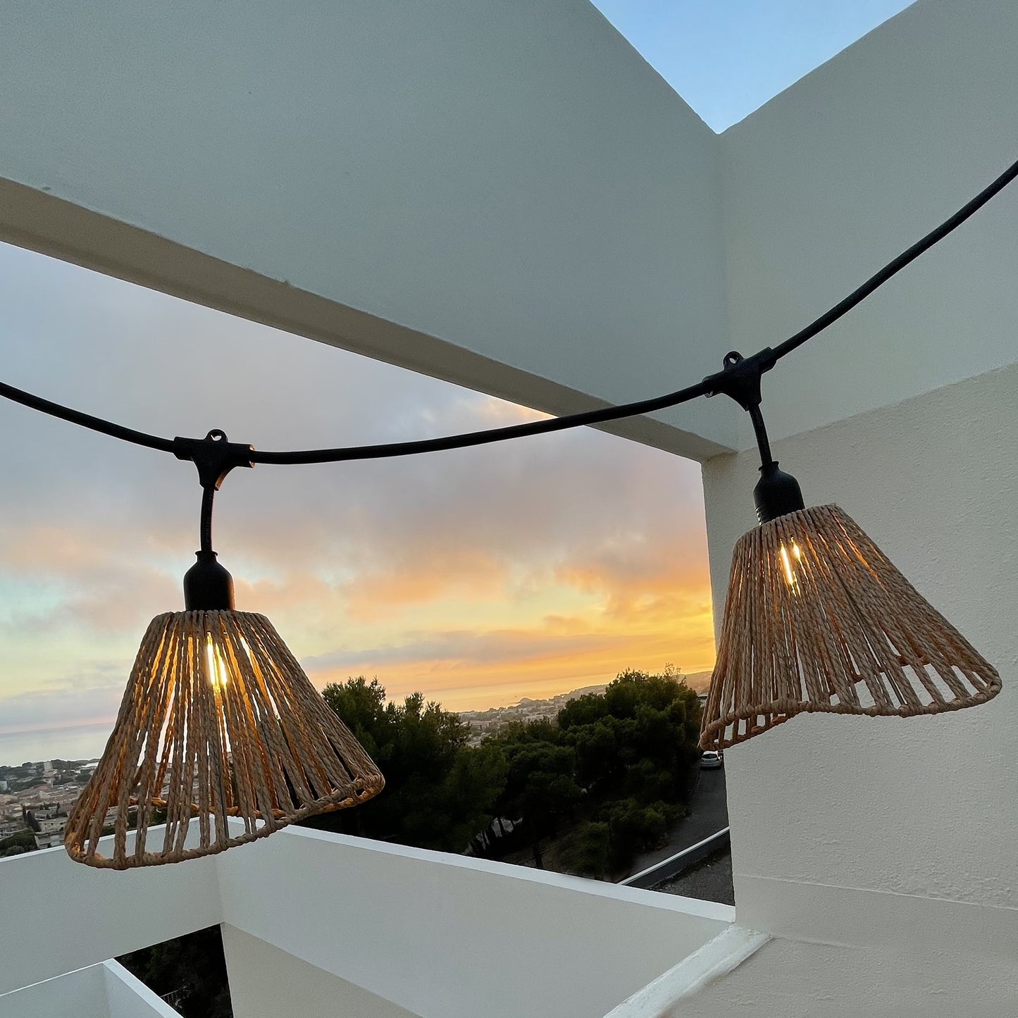 Guirlande lumineuse raccordable d'extérieur avec abat-jour en corde style bohème 7 ampoules à filament douille E27 LED blanc chaud RAFFY LIGHT 6m