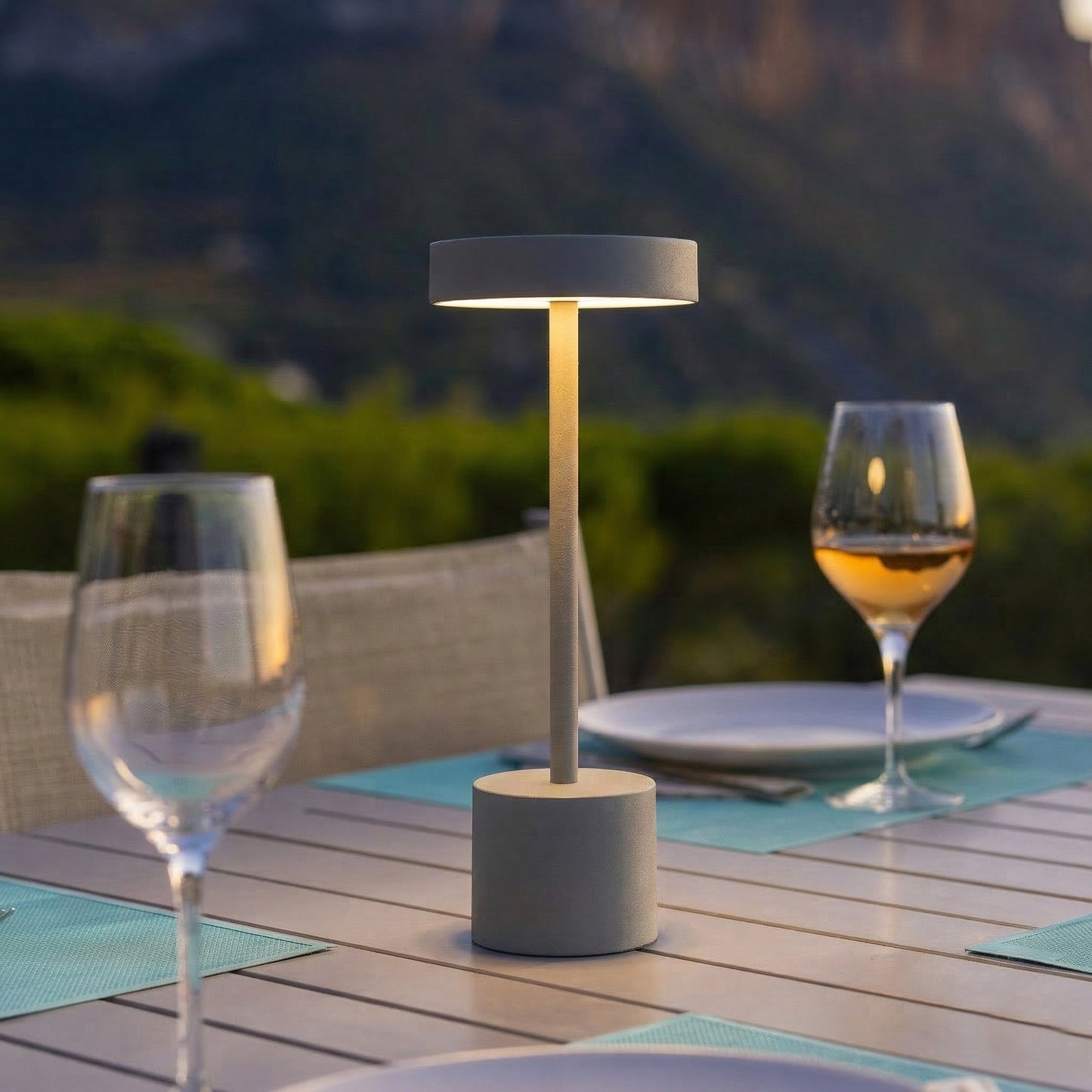 Lampe de table sans fil touch en aluminium gris clair LED ROBY GREY H30cm