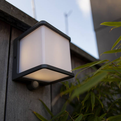 Applique murale d'extérieur sur secteur avec détecteur de mouvement DOBLO GREY SENSOR aluminium gris LED blanc chaud H14,6cm