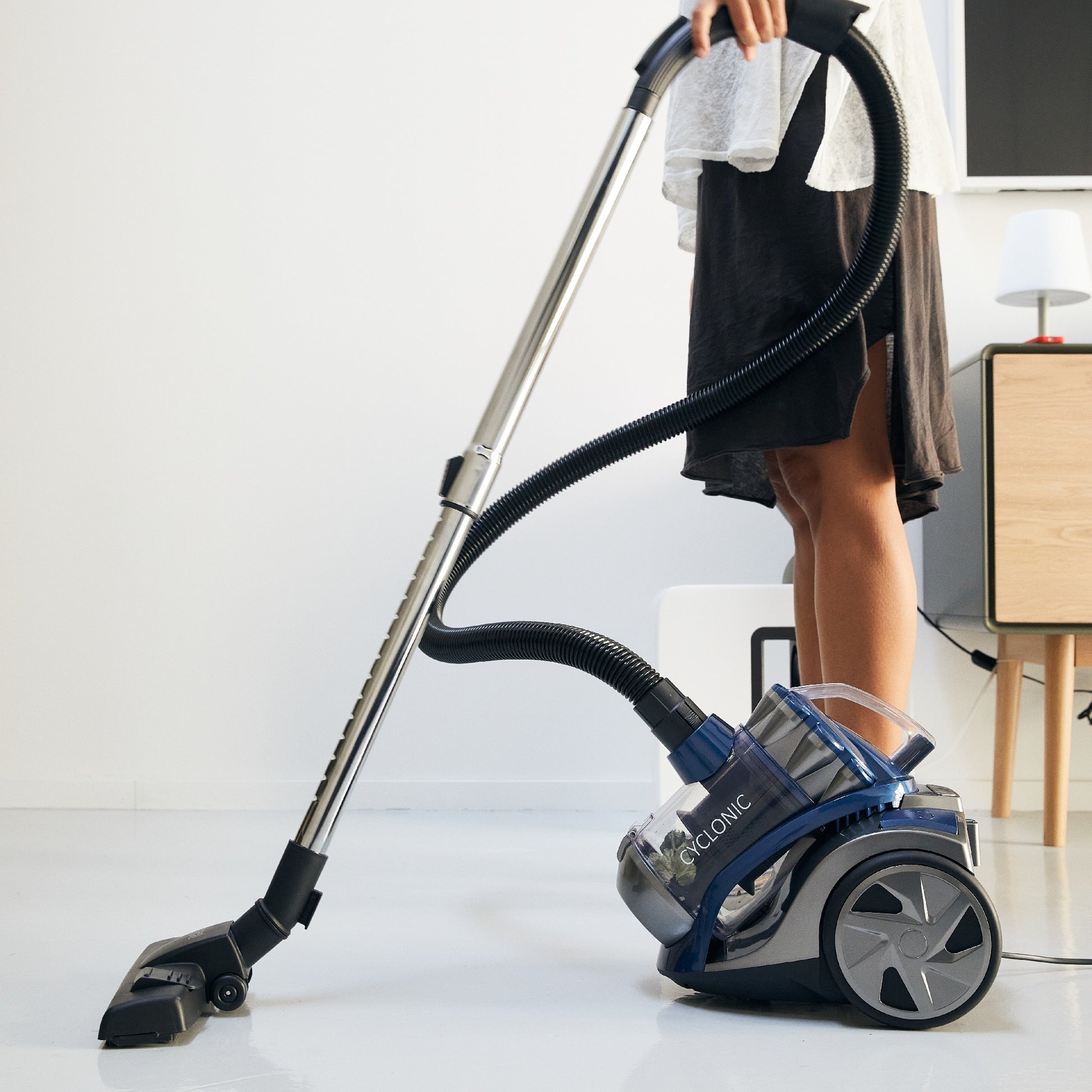 Silence Force Multicyclonic Bagless vacuum cleaner by Rowenta 