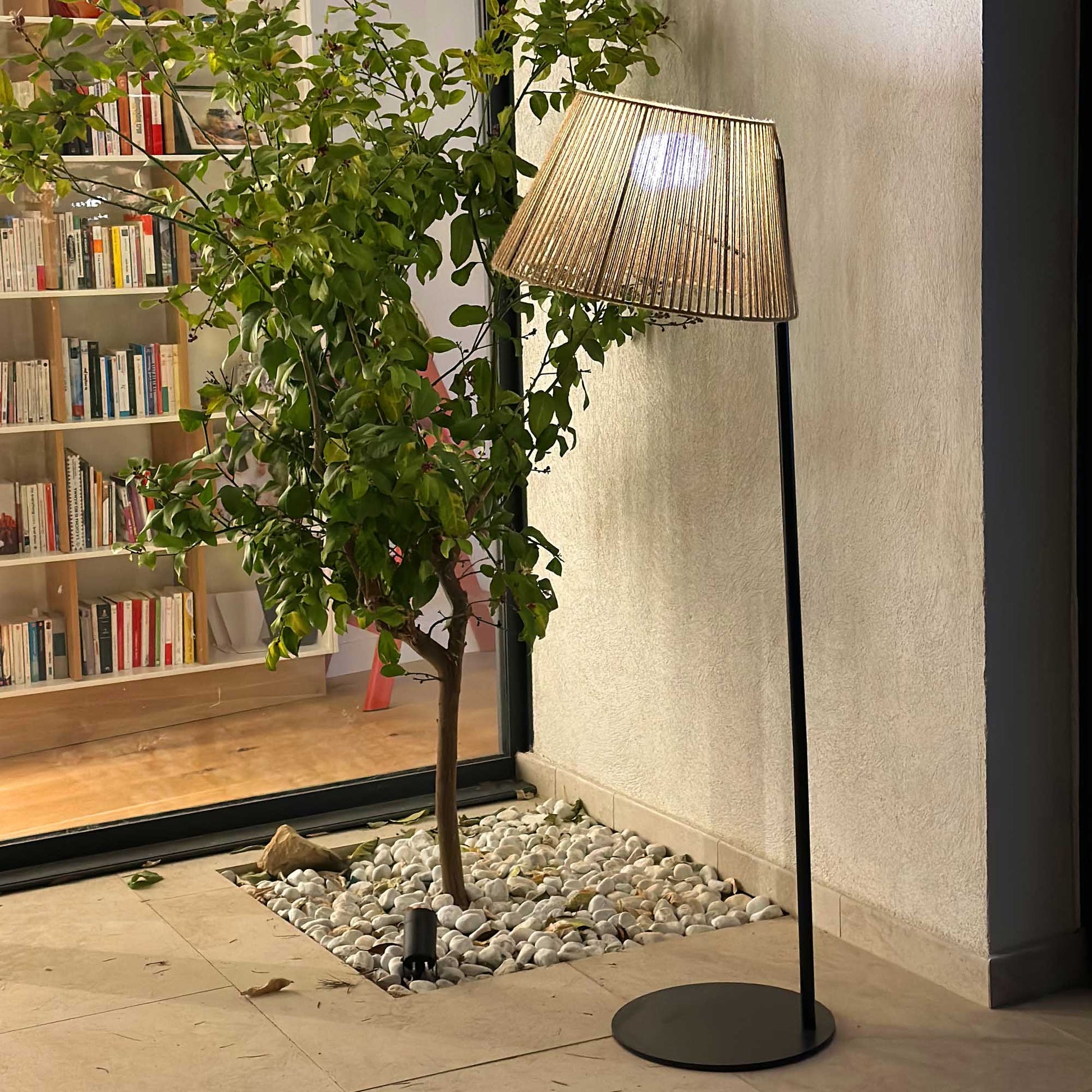 Pied de lampe lampadaire avec porte plante pour extérieur en métal