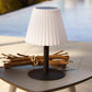 Lampe de table solaire 2 en 1 à planter ou à poser pied metal abat-jour ondulé LED blanc dimmable BOUFFANT H62cm - REDDECO.com